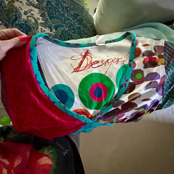 NWOT DESIGUAL Designer- Unigue, Rare, Vibrant Tieback Top-sz xl-fits like M - Picture 5 of 10